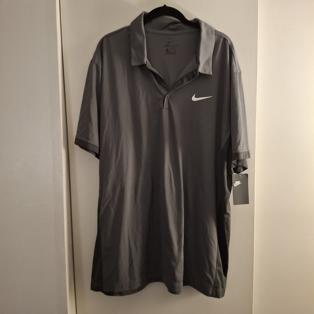 Nike Men's Gray Polo Shirt